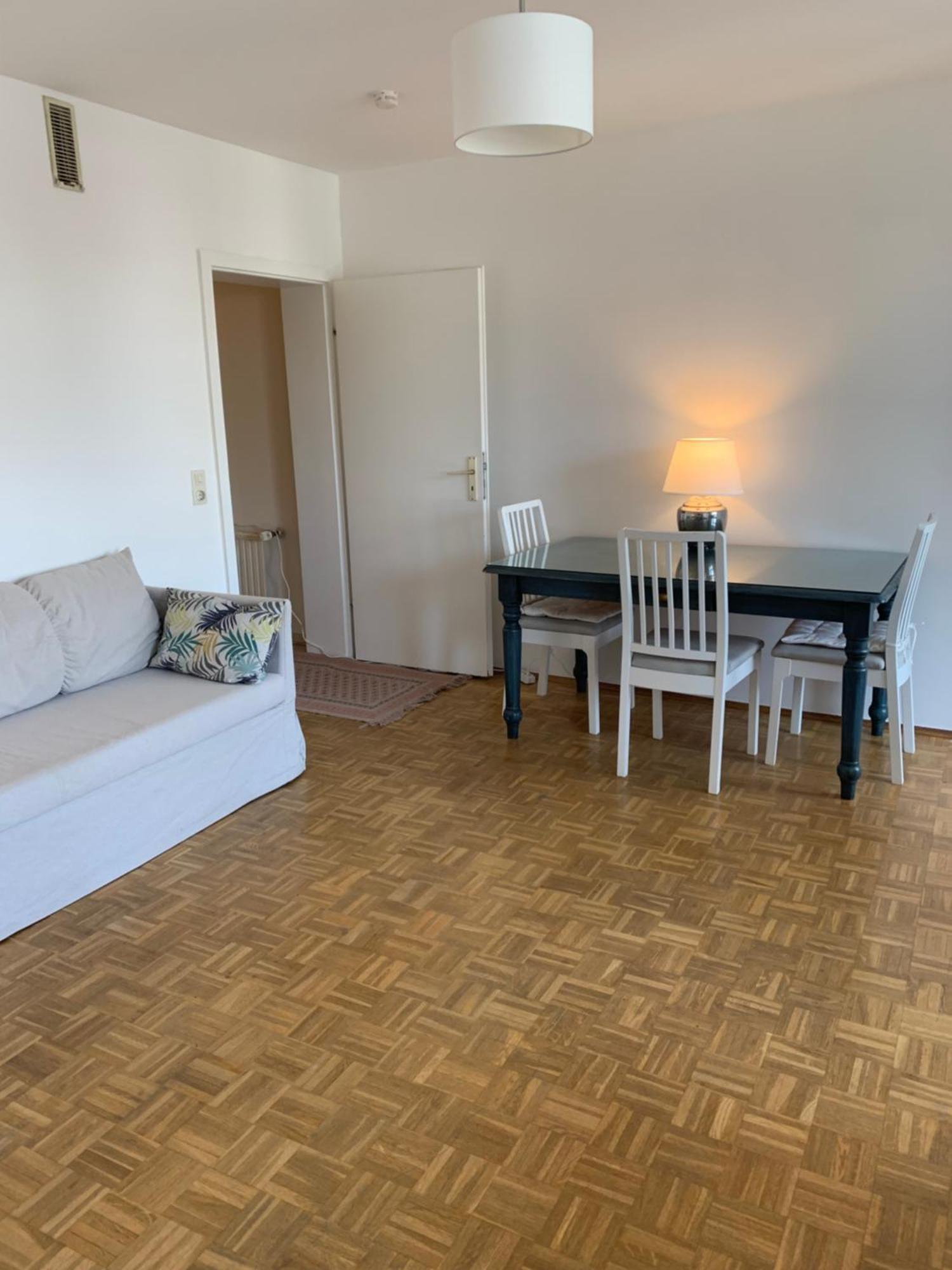 Flat Medien Hafen 30mintofair Apartment