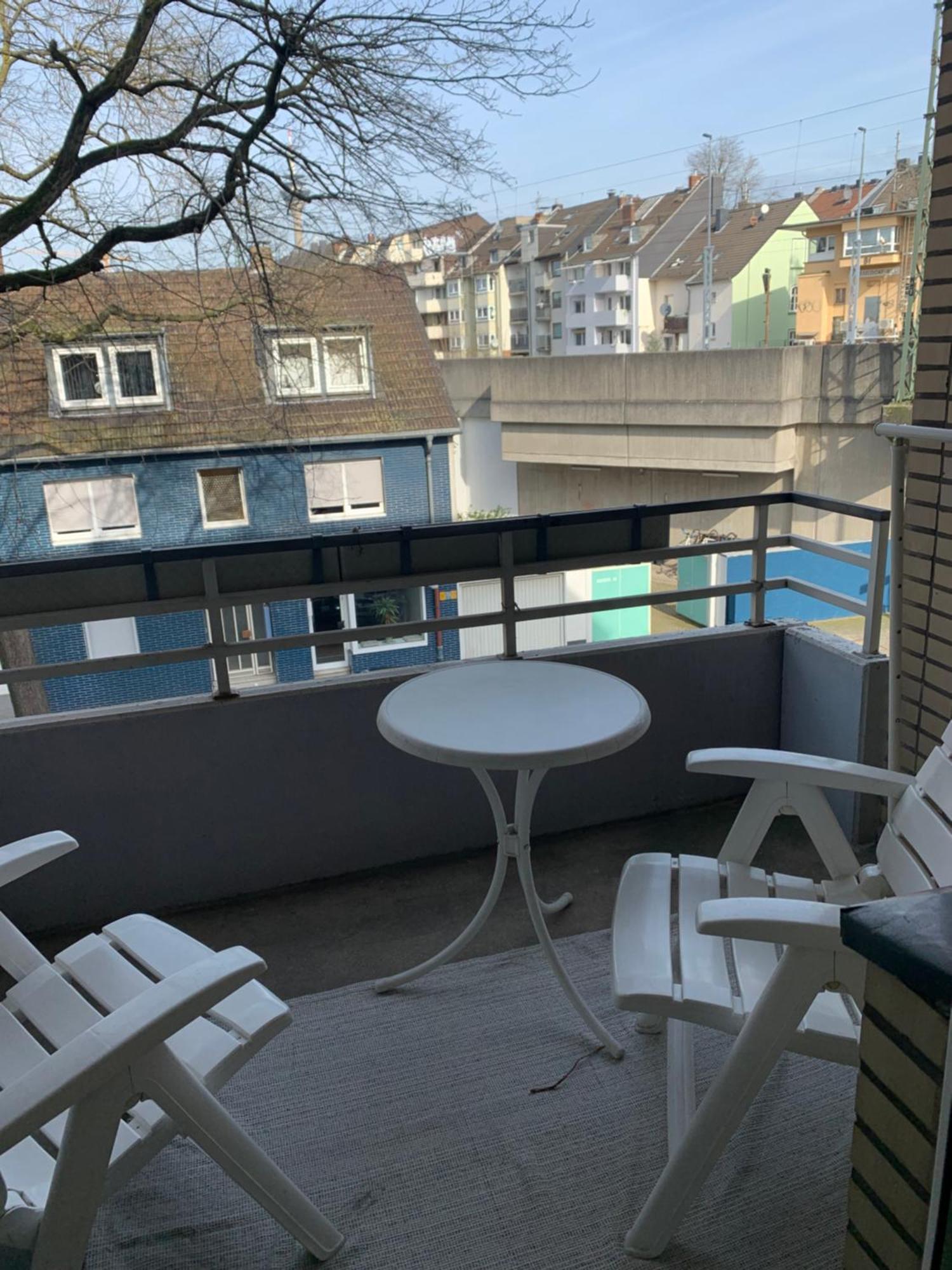 Flat Medien Hafen 30mintofair Apartment